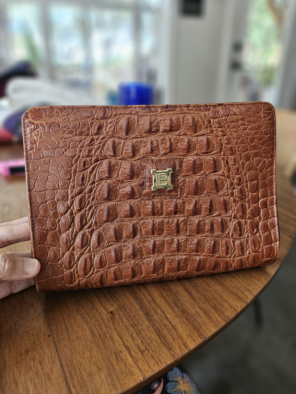 Laura Biagiotti Cognac Brown Croc-Embossed Leather Shoulder Bag with Gold Logo